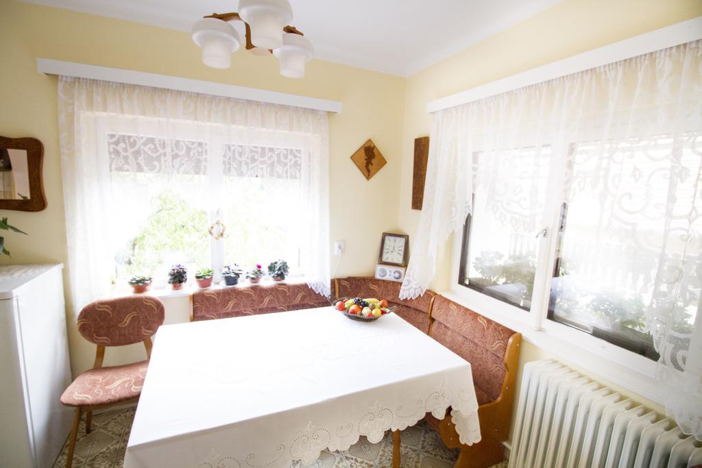 Margo Apartman Fonyód Pokoj fotografie